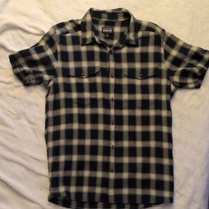 Patagonia Plaid Men's Shirt